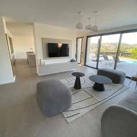 De La Nartelle Maison Vue 别墅 圣马克西姆