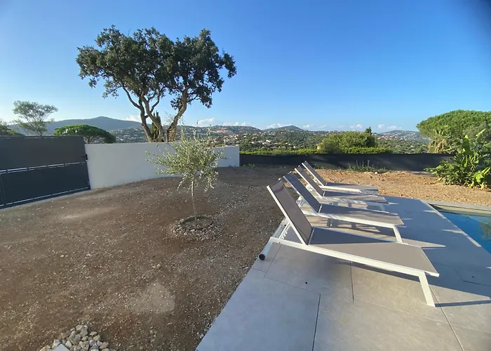 De La Nartelle Maison Vue 圣马克西姆