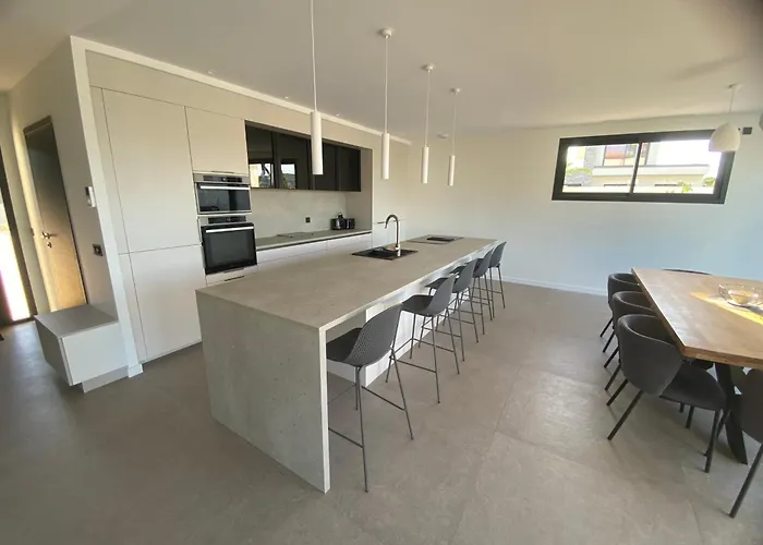 De La Nartelle Maison Vue 圣马克西姆